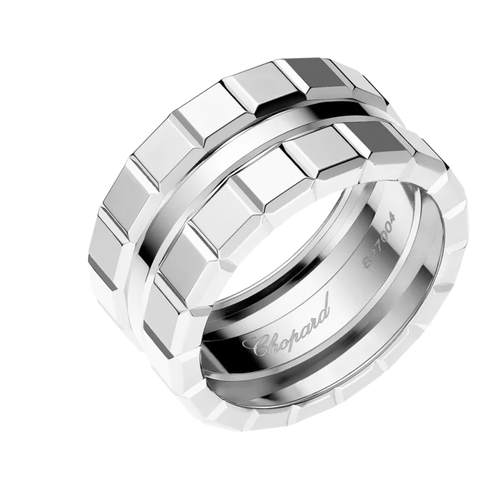 Ice Cube ring: jewellery by Chopard | Zegg Watches & Jewellery